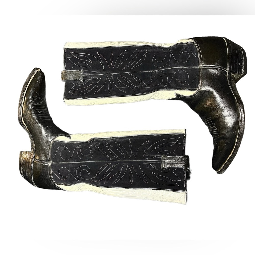 TONY LAMA SLIP-ON BOOTS